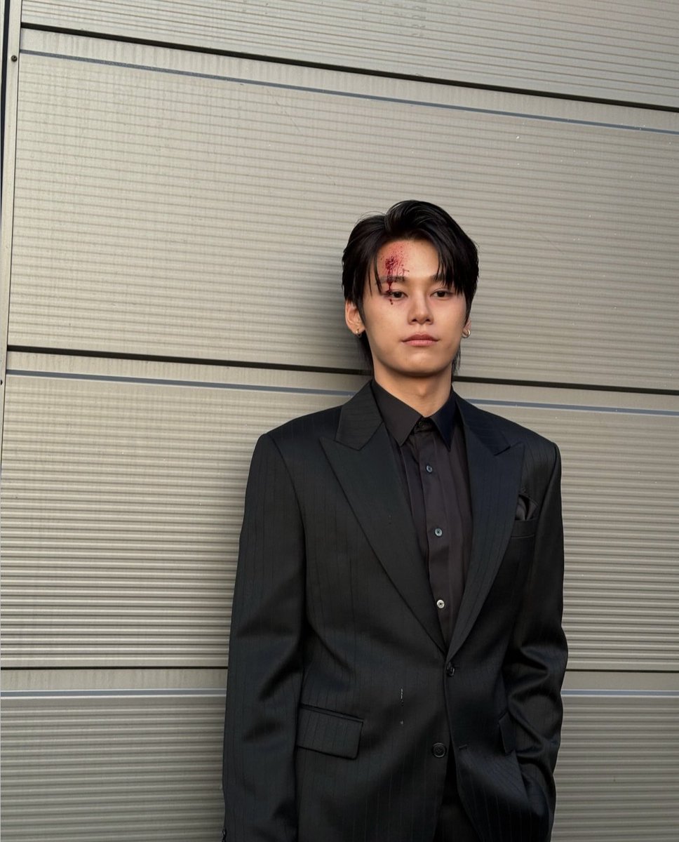 mindam__S2's tweet photo. 우민이가 미공개 사진 풀어줬다!!!! https://t.co/Fc3oQ4O2Z3