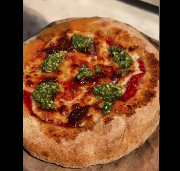 TasteCheshire's tweet photo. Our current obsession: Tomato &amp; Nduja Pizzetta by Barlounge Chester 🤤
#barlounge #barloungechester #chesterfood #nduja #pizzetta
https://t.co/kQ60gVQSOO https://t.co/7bSljCN98Y