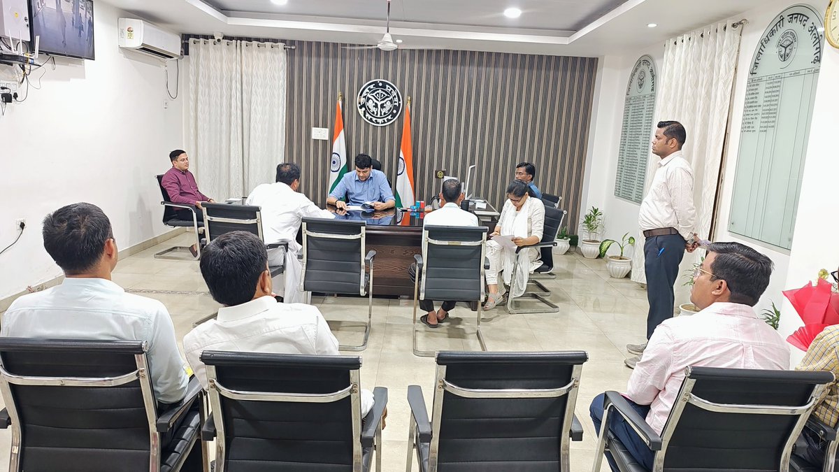 DM ALIGARH tweet media