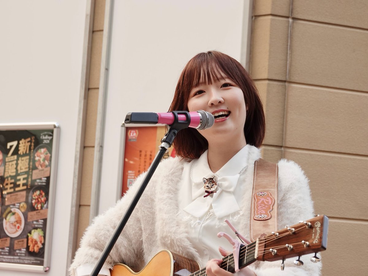 ウーパーリサ info tweet media