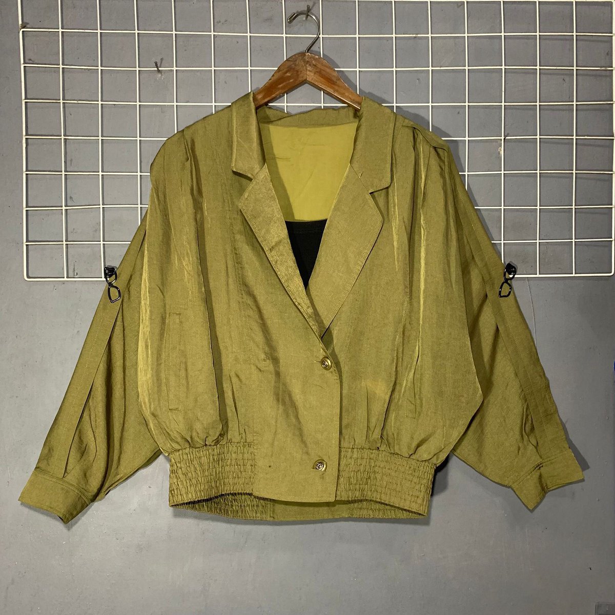 knfffffff's tweet photo. Jaket, blouse aku sale 50k/3pcs ya. Bebas pilih🤙

dan bisa co 🍊 https://t.co/RHUHv7W6cn