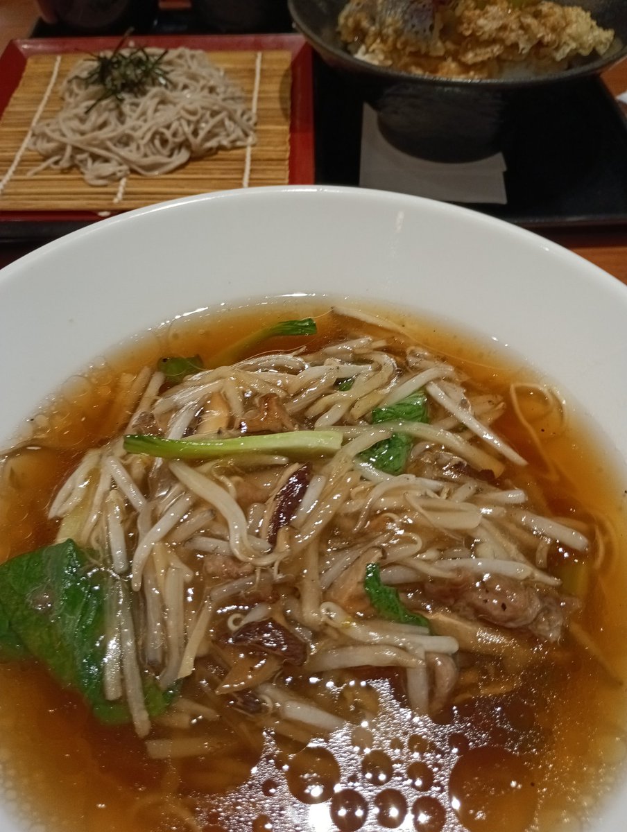 責任払い tweet media