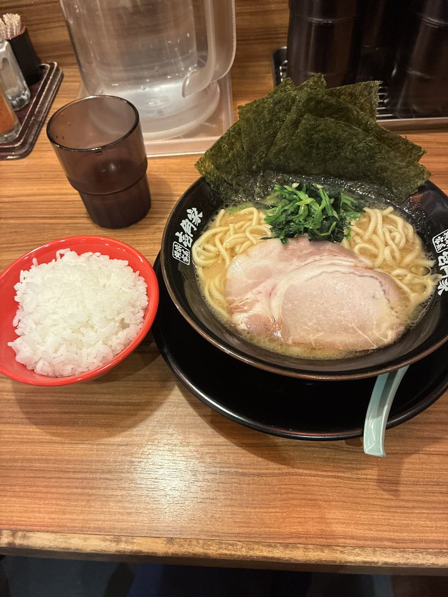 にじかわ tweet media