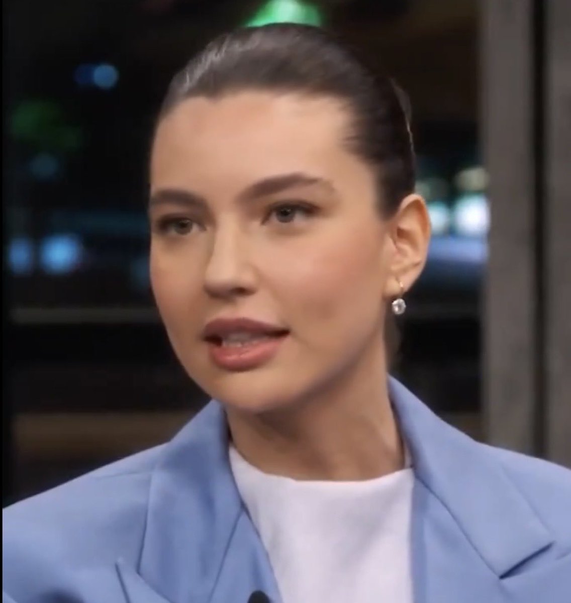 ivanna valenzuela tweet media