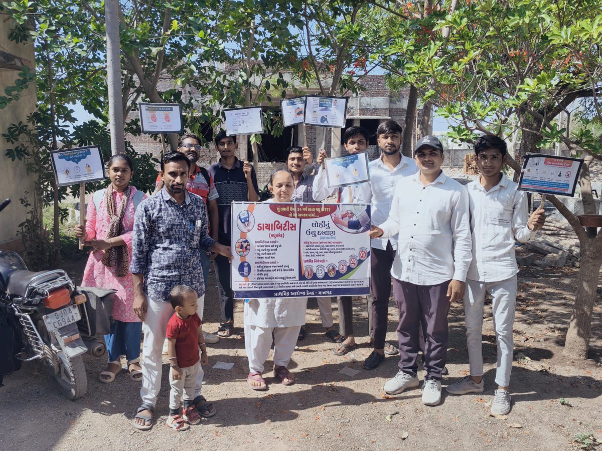 phcmangadh's tweet photo. World hypertension day celebration relly phc Mangadh https://t.co/O7wmKbty31