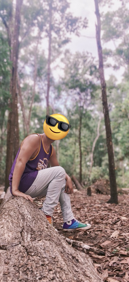 Bcd_AlterCasper's tweet photo. Wala ko kabalo kon diin mas namit... ang Mangga or ang Guimarasnon mismo?
#AlterBacolod 
#AlterIloilo 
#AlterGuimaras 
#Manggahan https://t.co/UFrtlMRNlA