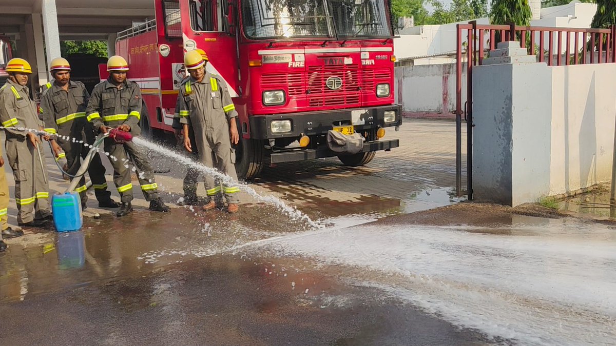 Pratapgarh Fire & Emergency Services tweet media