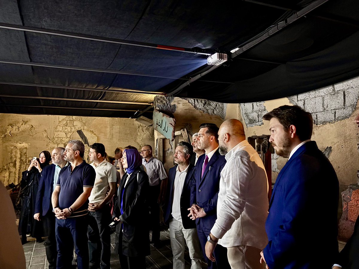 TahaSaricaoglu's tweet photo. Gazzeli kardeşlerimizin çığlığına kulak vermek ve ortak vicdanımıza sahip çıkmak isteyen tüm hemşehrilerimizi “Gazze Mektupları” sergisini ziyarete davet ediyorum.

#BizimÜsküdar https://t.co/Cw4751MF7F