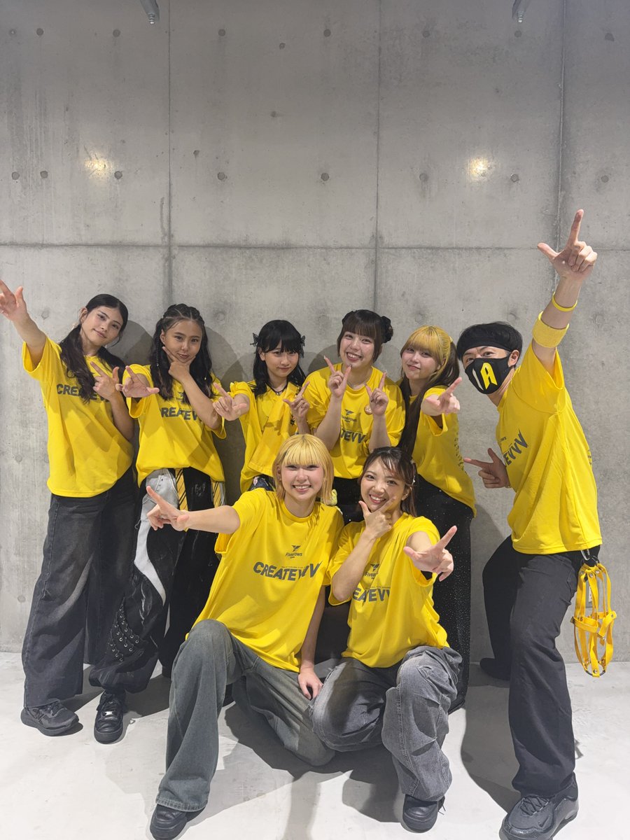 _UA_official's tweet photo. 最後まで共に戦ってくれて
ありがとうございました🏹

皆さんの声が
今シーズンの力でした🏹💛

GO！GO！KAGAWA‼︎
#香川ファイブアローズ
#UnitedArchers https://t.co/nVWIIZ72z8