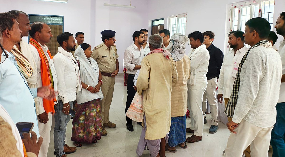 District Administration Buxar tweet media