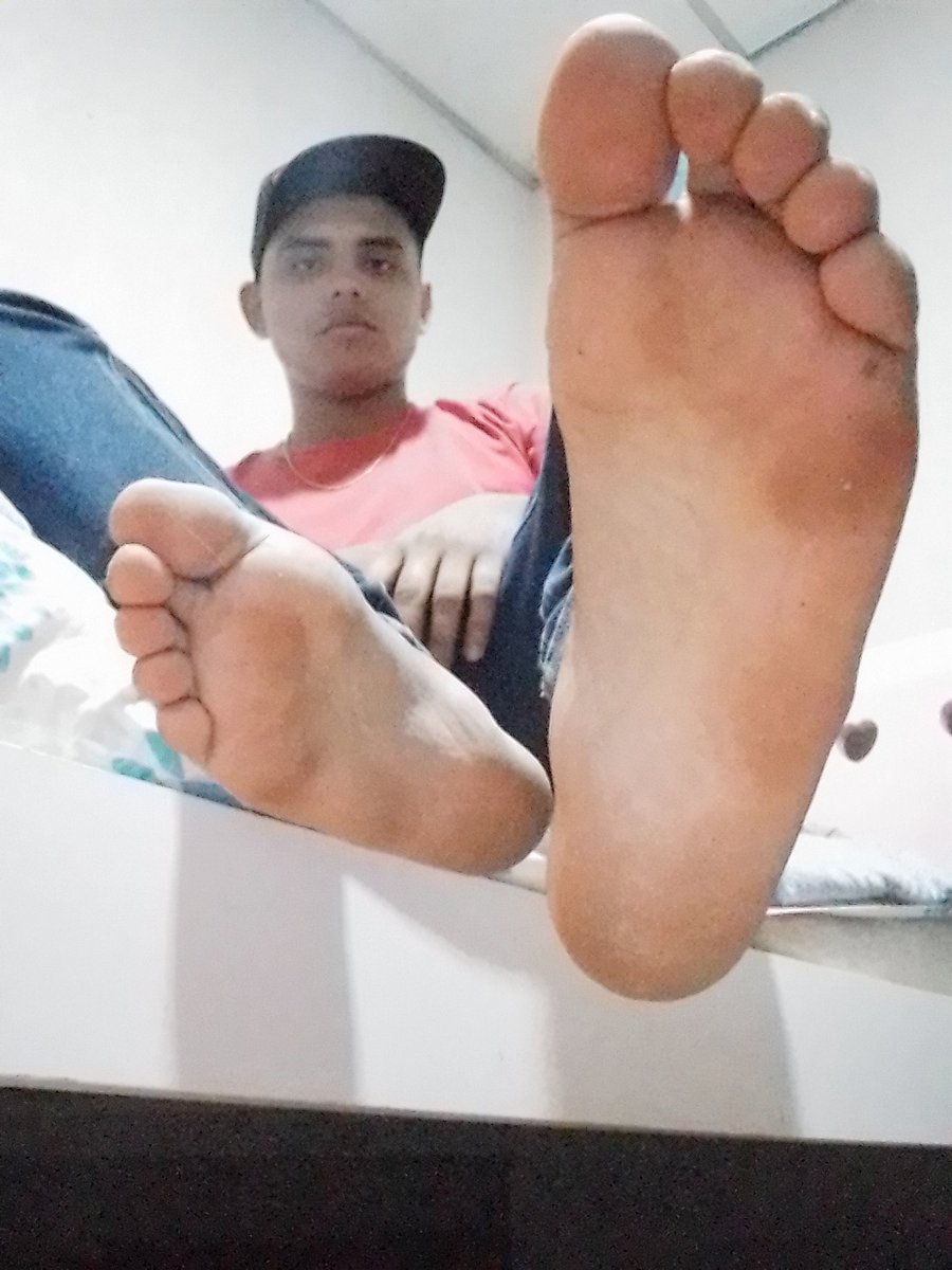 MasterSocks123's tweet photo. Time to lick fucking slaves 
@piesmasculinosf @piesbisexcasmx @AlphasPromotion @promocion_pies @slave_here @FetishCorp @feetfanclub @MasterPromoAcc @rt_feet @RT_MASTERS_FR @RT4Kings @findomfan420 @MASTER_UPDATES @ripe_male_feet @DomPromoSocial @sitevericity https://t.co/MHjzACkUE6