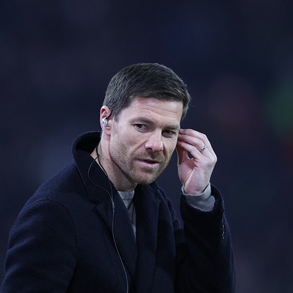 ChelsTransfer's tweet photo. Chelsea sources say Xabi Alonso had questions about the unique sporting structure and decision-making process at Stamford Bridge. He had several meetings with the club’s sporting leadership to clarify their various responsibilities and how they serve the team. The fact that he subsequently opted to accept the club’s offer is the most powerful sign that his questions were answered to his satisfaction, and sources say all parties are fully aligned. (via @TheAthleticFC)