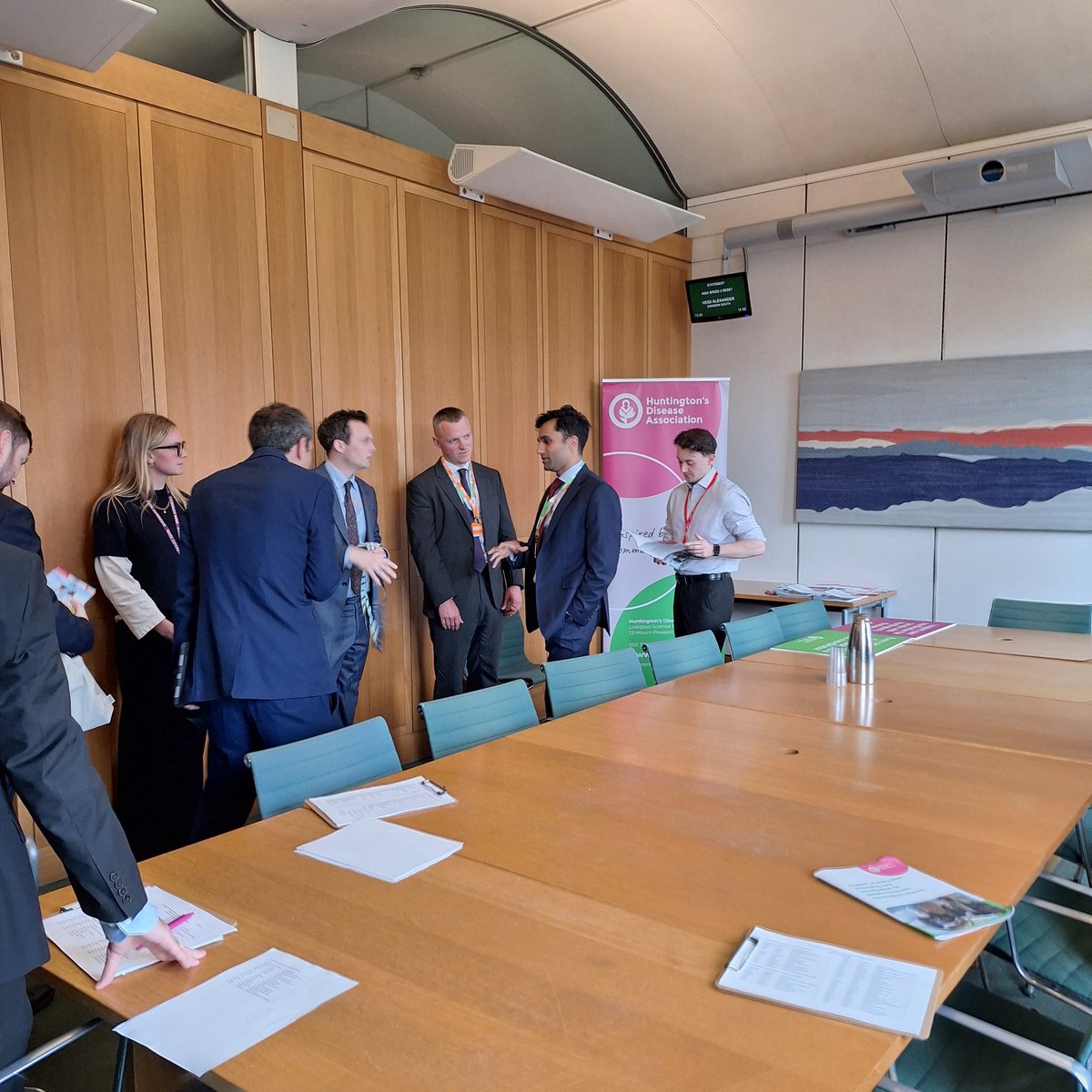 HDA_tweeting's tweet photo. We are in Portcullins House today talking to MPs about improving care coordination for people living with Huntington’s disease #BehindTheGene https://t.co/hgE4qi9ECj