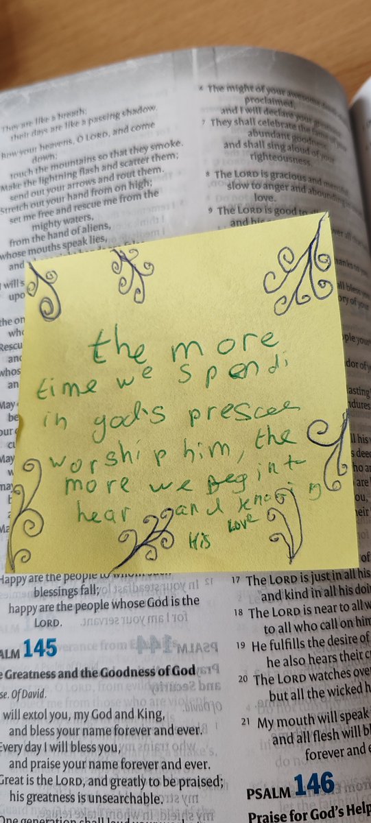 BC_Chaplaincy's tweet photo. We had a wonderful turnout for today's rosary during ks3 lunchbreak today praying the sorrowful mysteries 🙏🌹 And a yr9 student wrote a beautiful reflection after a promptu Bible study time! 🕊️ https://t.co/Ou8M6EOjDf