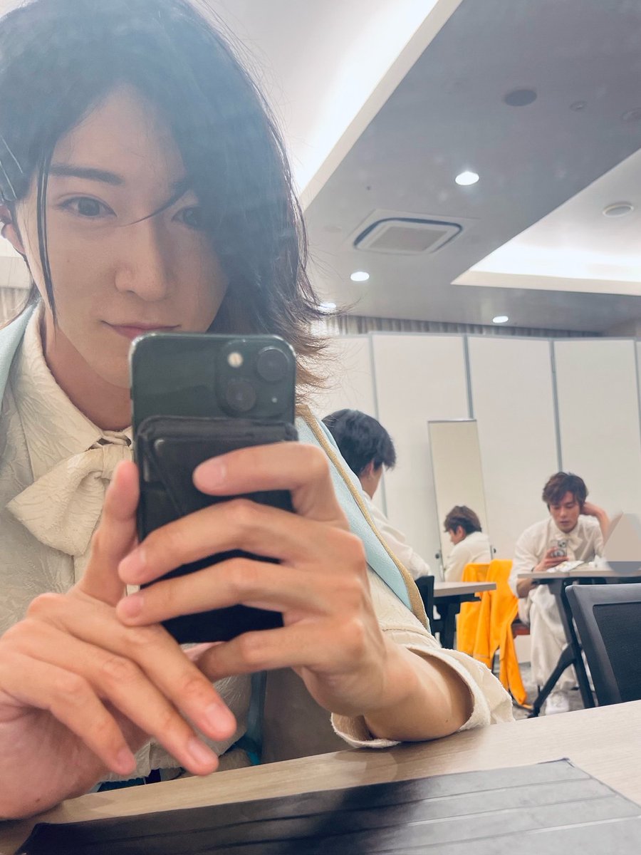 モナキ tweet media