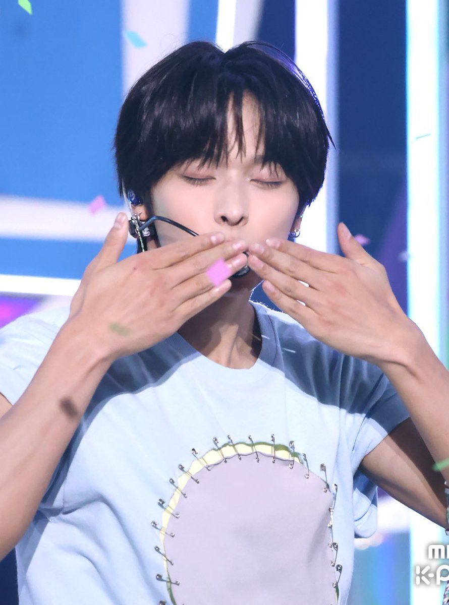 쥬리 tweet media
