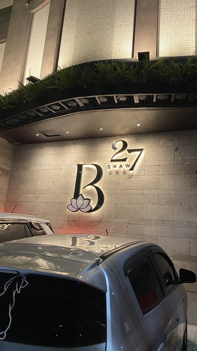 AdiSol16's tweet photo. Such a nice place...☺️☺️☺️👍🏼👍🏼👍🏼
Worth the price. 💆‍♂️💆‍♂️💆‍♂️
B by @27shawspa https://t.co/sa7ZbbM82T
