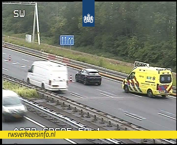 Verkeersongeval op A27 bij knp. Everdingen