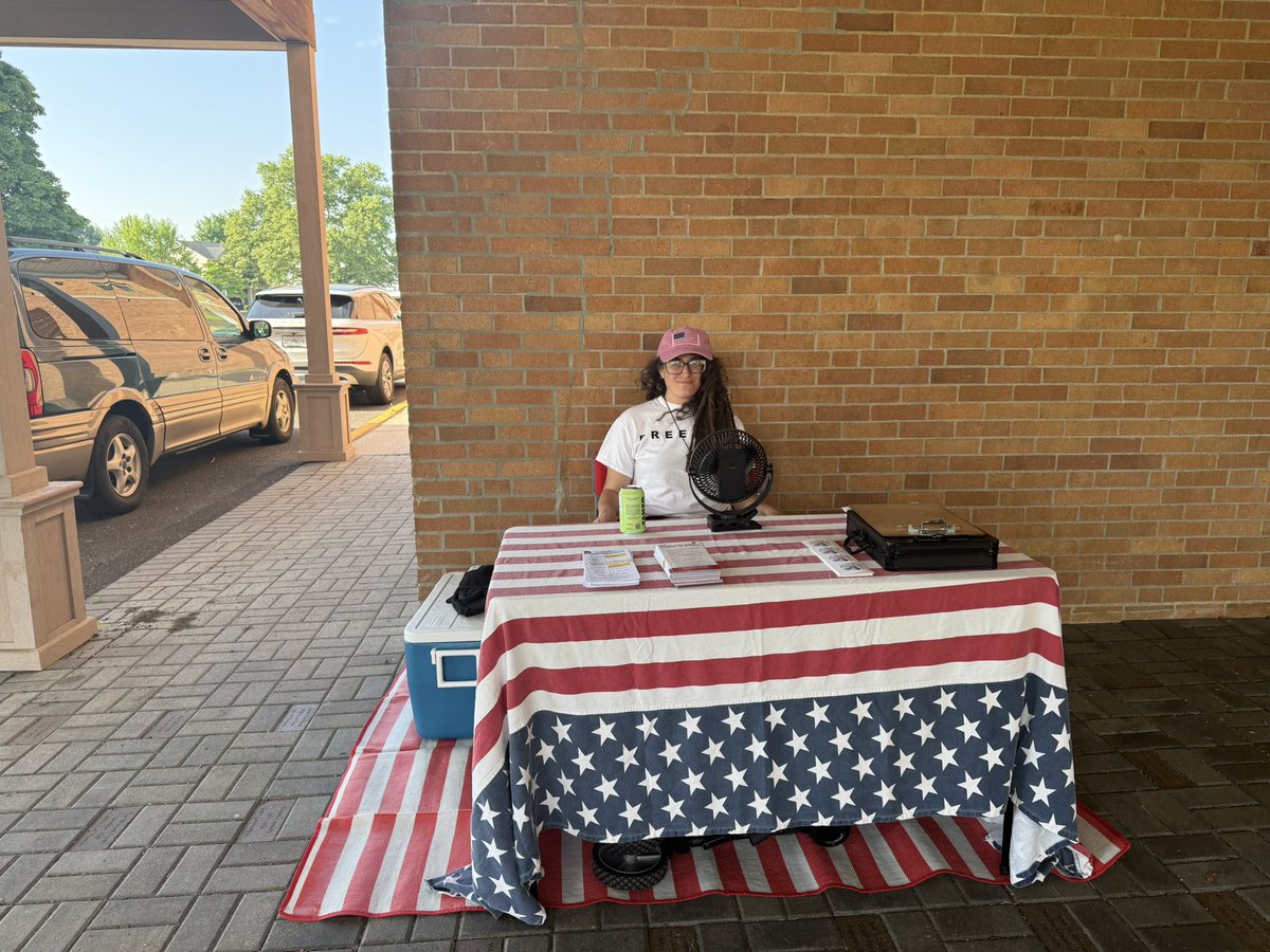 Alix4EVA's tweet photo. Today is the Primary Election in Pennsylvania. 🗳️🇺🇸

Make sure you go out and VOTE!

Polls are open until 8pm. https://t.co/JKgQ2Lnoir