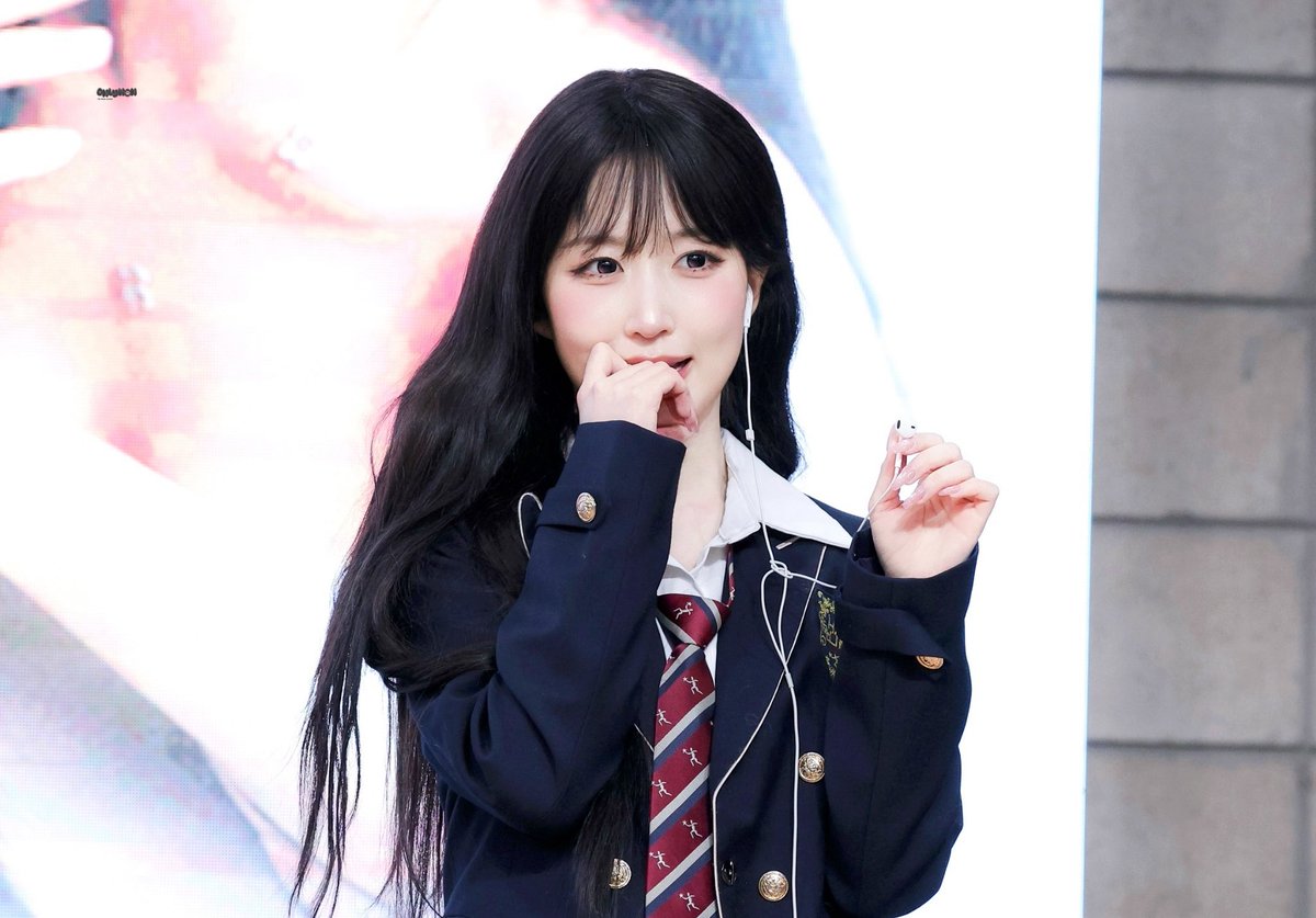 온리원☀️ tweet media