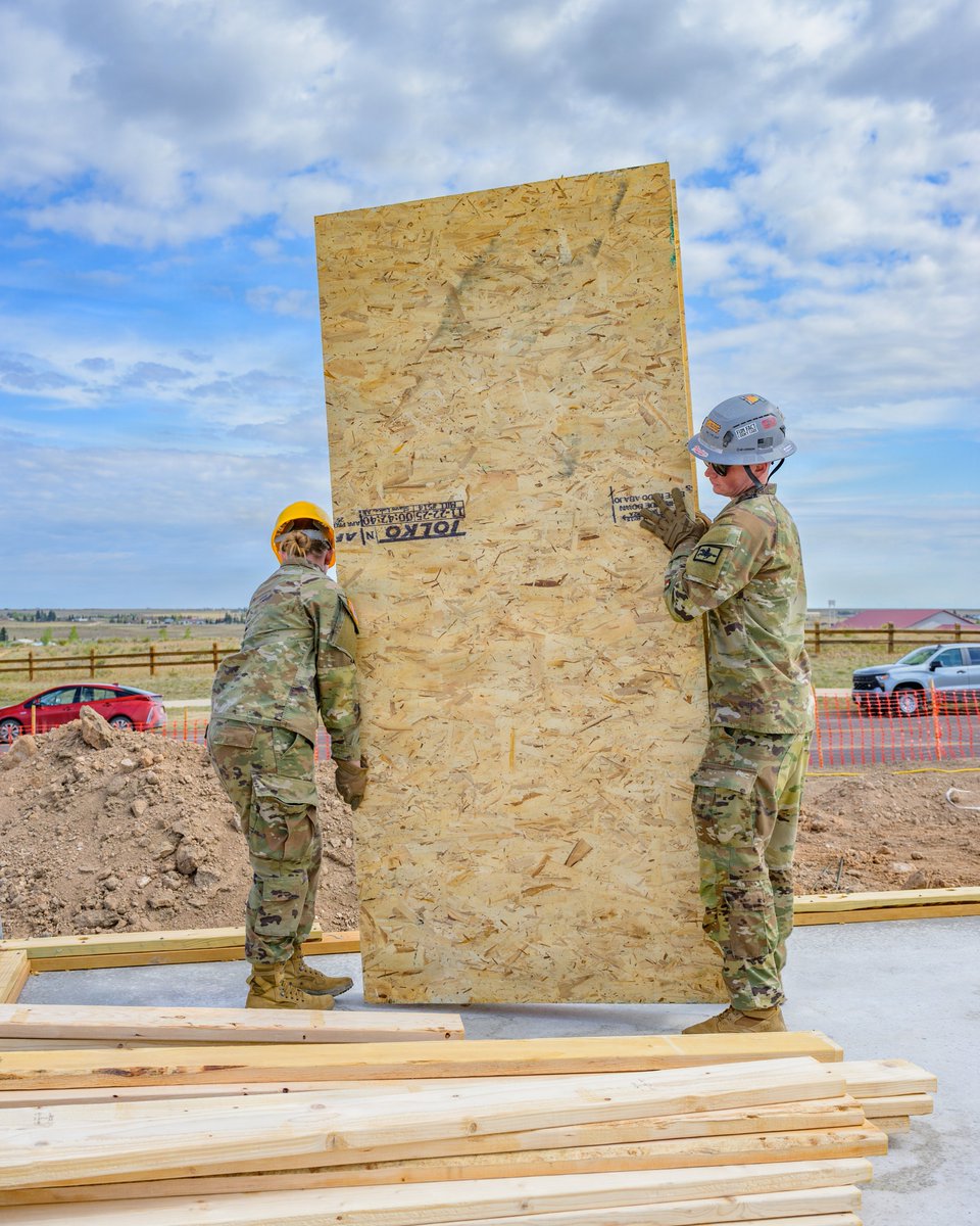 National Guard tweet media