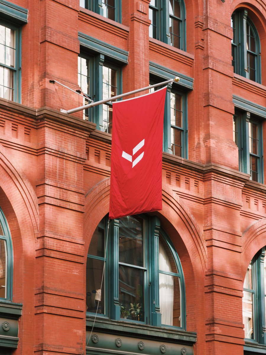 Thrive - Red Flag, image 1 of 1