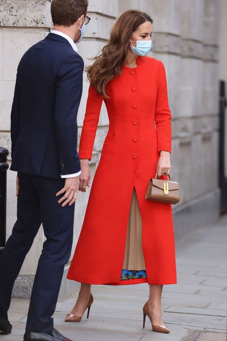 Princesslookbook tweet media
