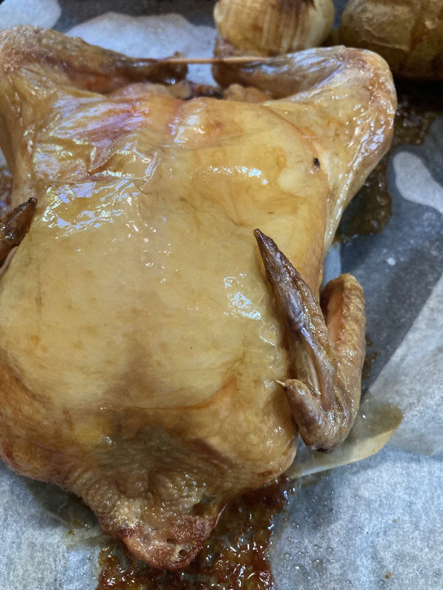 g1pad's tweet photo. 今日の夜飯　鳥の丸焼き！ https://t.co/BGQIogu4Wh