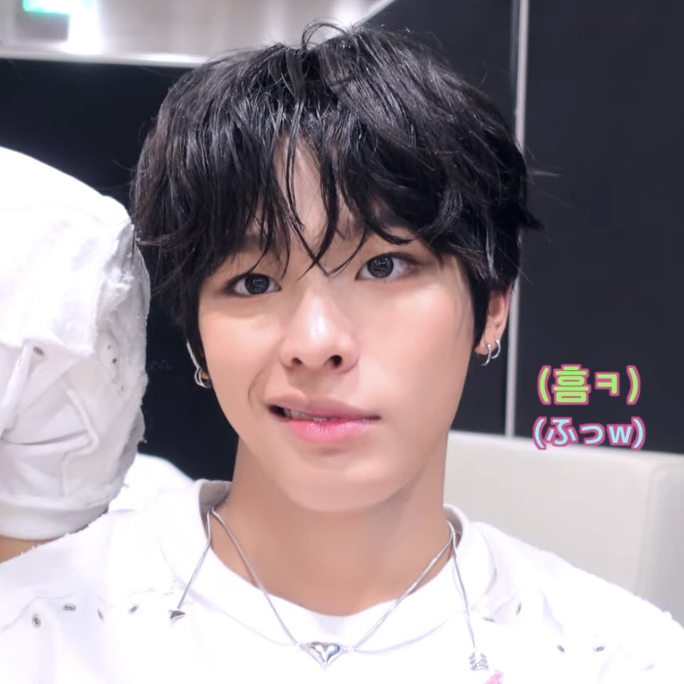 코이 tweet media