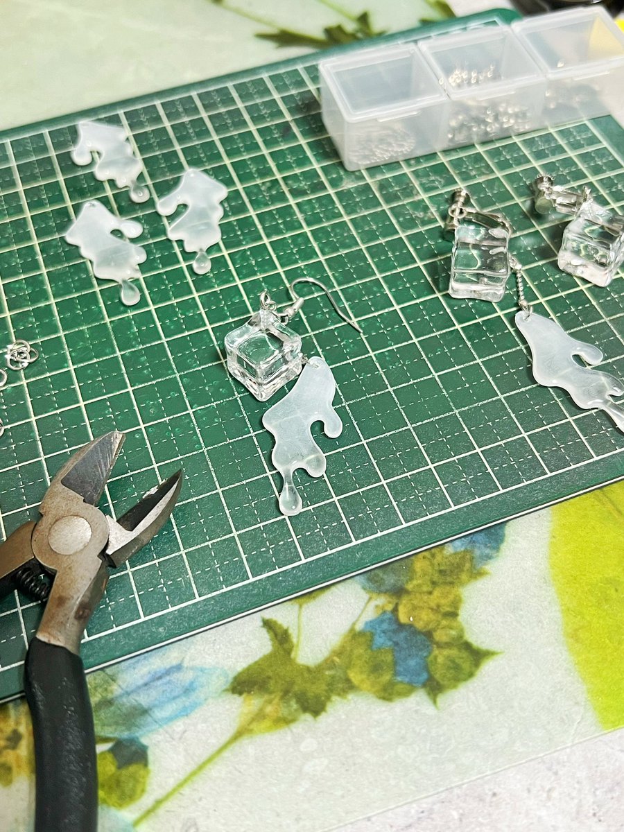 高野TAKANO デザフェスR-384 tweet media