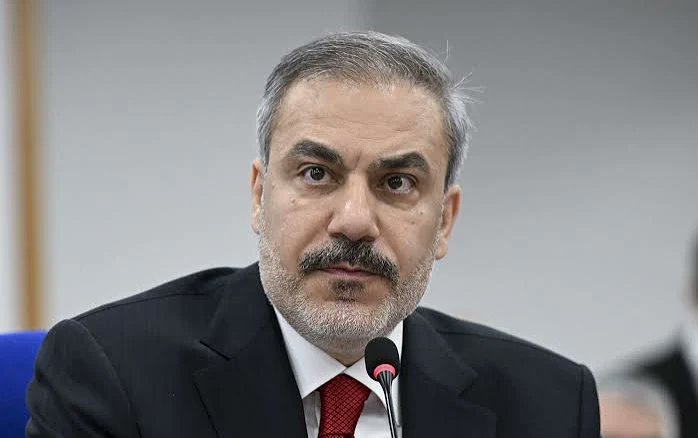 ne ararsan var tweet media