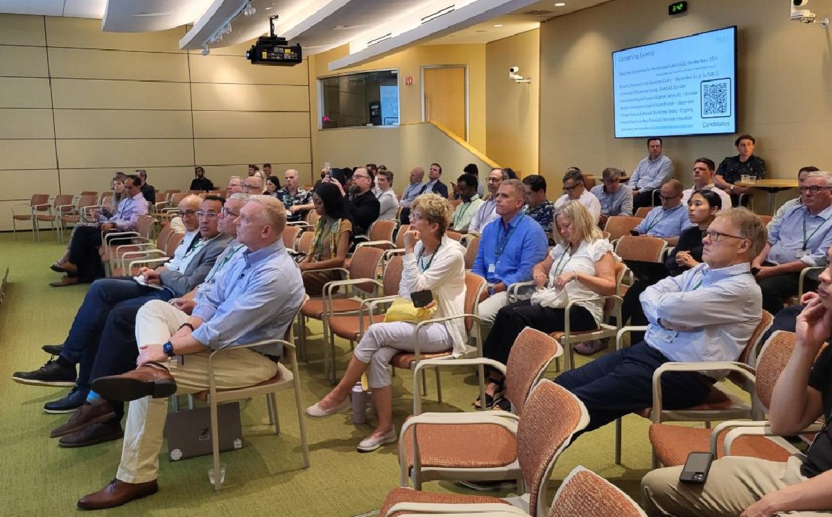 BosBlockAssoc's tweet photo. 🗞️ BBA Newsletter, Week of May 18, 2026

🍺 @trmlabs &amp; BBA Happy Hour on 5/27 @MightySqrl Fenway

⚡ @avax Foundation Research Grants Program

📰 @standwithcrypto Applauds Senate Banking Committee

+ more!

🔗 https://t.co/YbEzfQHEvR https://t.co/kpLoOIAk4W