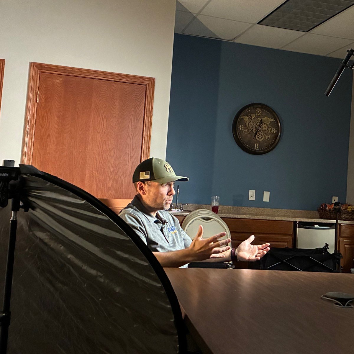 ecmsitech's tweet photo. We wrapped our commercial and interview shoot with Valley First Media this past Friday. Big things are coming 👀 stay tuned for some exciting content and updates! https://t.co/fP6kJi7bVj