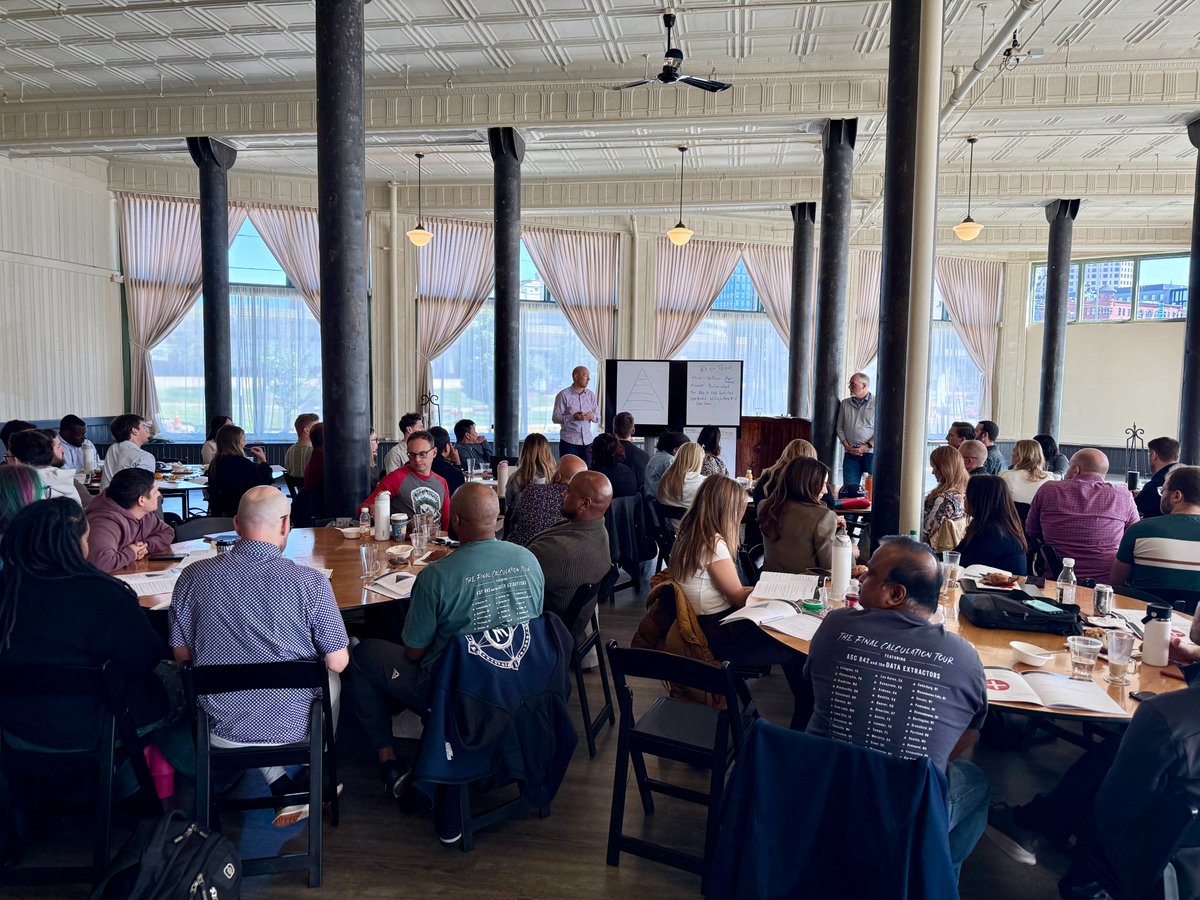 Crunchafi's tweet photo. We took over #Milwaukee last week. Face time, big laughs, and one mission: helping #CPAfirms work smarter. Oh, and a #Brewers game. https://t.co/oRxUhQevEG
