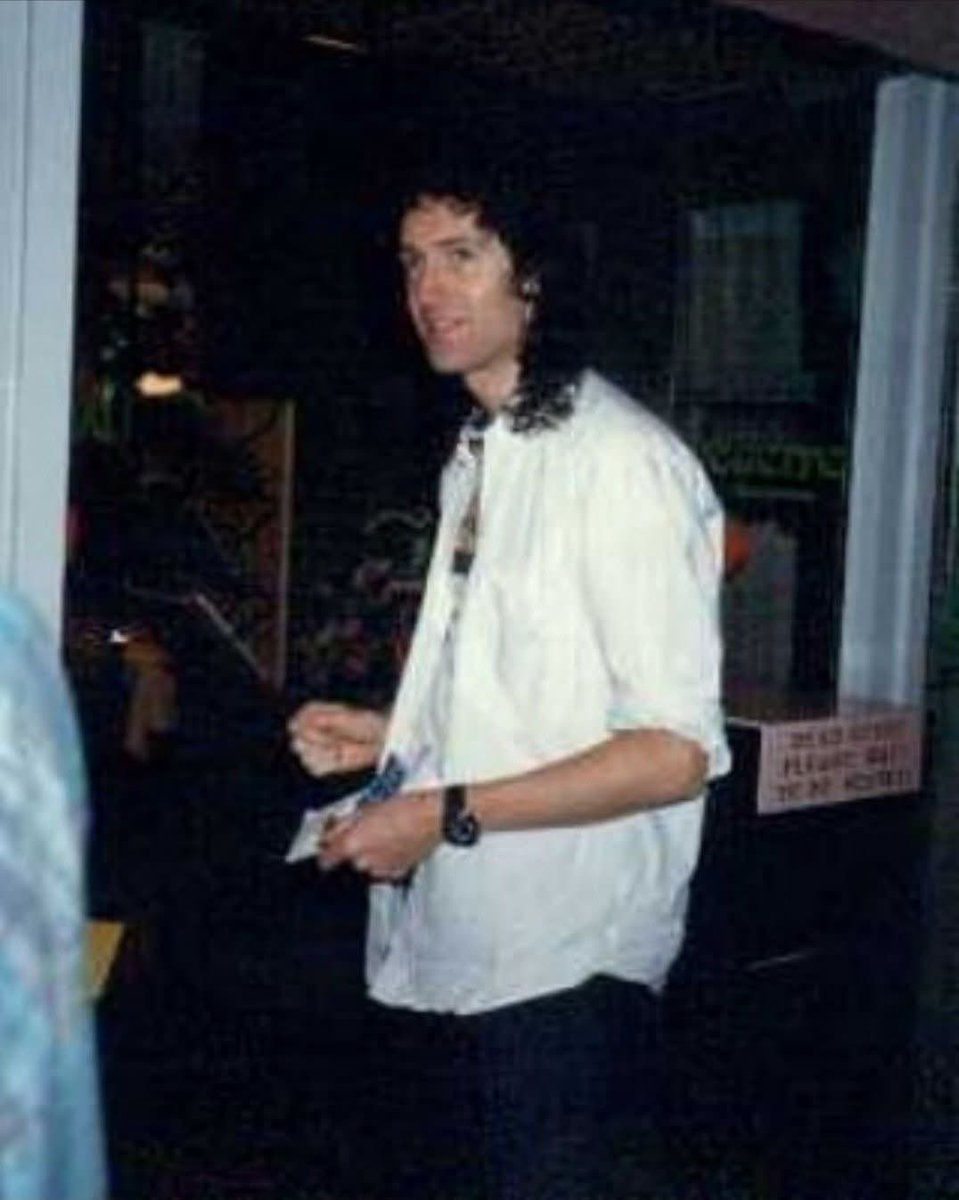 Daily Brian May tweet media