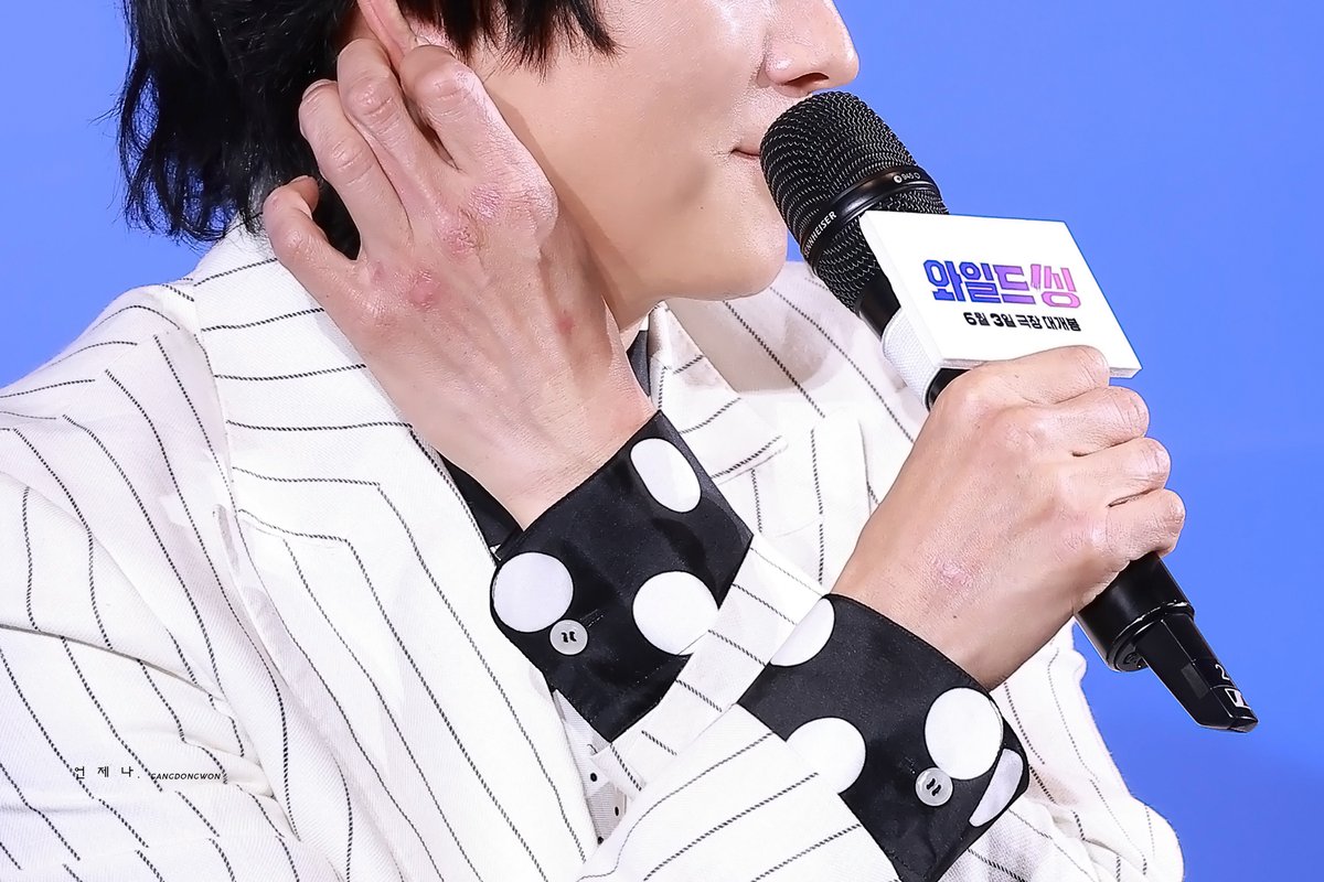 언제나 tweet media
