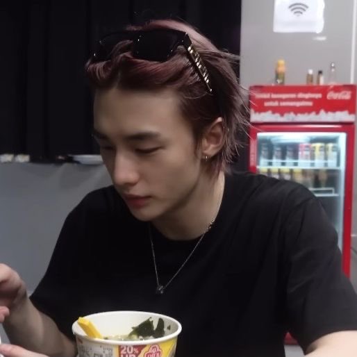nari 𝜗𝜚⋆ tweet media