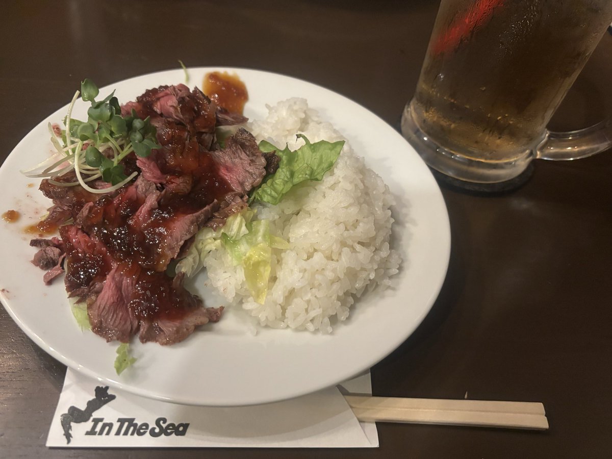 まる tweet media