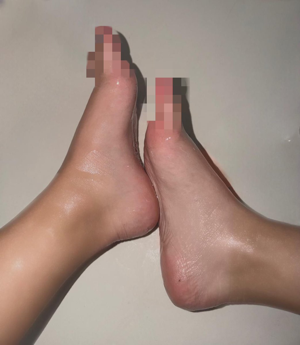 MoonaFeet ;) tweet media