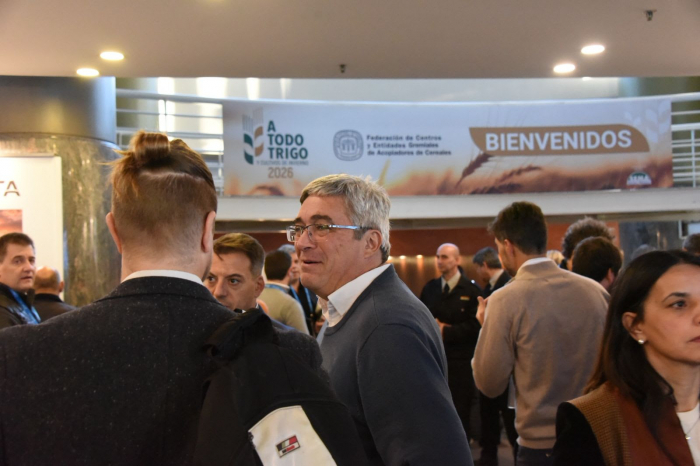 AgenciaComBA's tweet photo. 🔺 La Provincia anunció la inscripción de dos nuevas variedades de trigo

https://t.co/8TaJTex91W

#PUPAAs #ATodoTrigo #GeneralPueyrredón #RegistroNacionaldeCultivares #InstitutoNacionaldeSemillas #INASE @Produccion_PBA @AgrarioPBA @intaargentina #ComBA @BAProvincia https://t.co/ghe1Mnr87Q