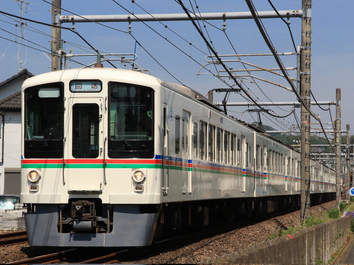 Express4000's tweet photo. 西武4000系 4011F+4023F
回送飯能
5019レ 各停西武秩父
5030レ 各停飯能
西武4000系 4007F+4003F
5021レ 各停西武秩父
平日多客輸送もまだまだ続く。この長い8両編成を少しでも多く記録したい。 https://t.co/1rwHiyX6ky