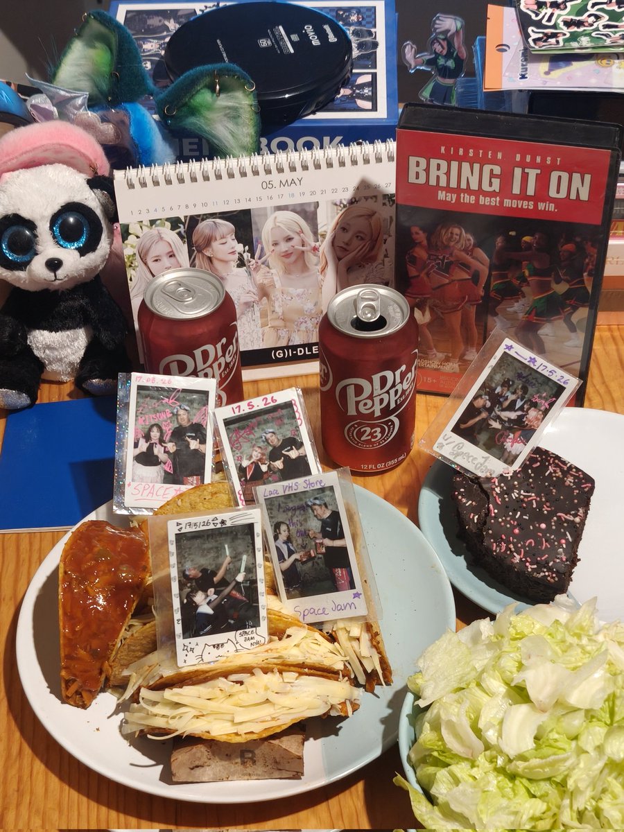 01DOKI_METAL's tweet photo. @Reveil_au at @faeblefuture 's 5th Bday Show Space Jam 17/5/26 ๐
First time in a while I went with Cheki Ideas & it paid off IMO so Thanks to @littlelacedoll @veebunz @phosphor_ouss @seiseisera for a fun night and some great memories ๐๐คโค๏ธ๐ฉท
#TacoTuesday #ChekiMeshi #TacoMeshi https://t.co/nsLPkNFArh