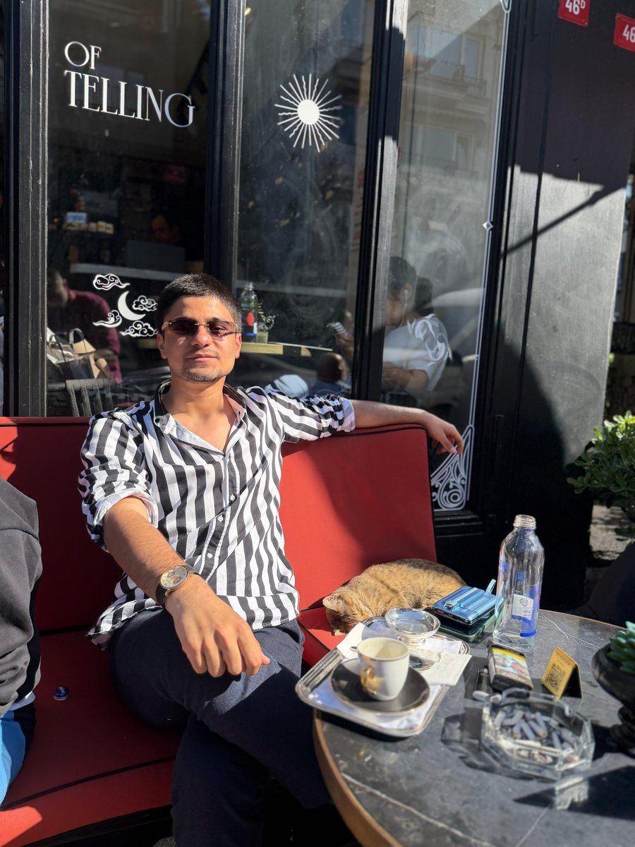 Emirby1451's tweet photo. İstanbul’un en güzel semti Bebek’ten selamlar. Bebek, bana hayatın tüm lezzetini hatırlatıyor. Bu semtin görkemli zerafetine hayranım https://t.co/Wpe5kRy0xI