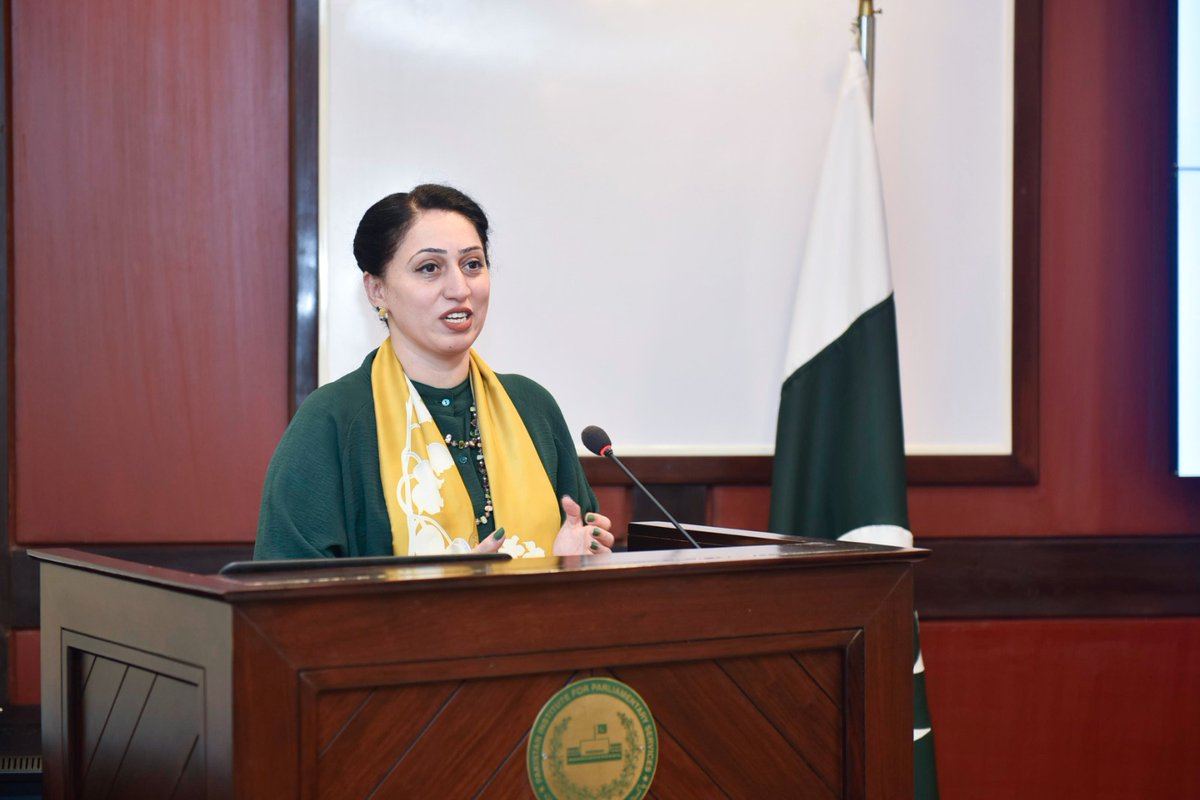 unwomen_pak's tweet photo. Under @EUPakistan -funded Pakistan Women Leaders programme, UN Women Pakistan, together with the @wpc_pak, @UNDP_Pakistan ,& @PIPS_GOVPakistan convened a session on Gender-Responsive Budgeting & Planning (GRBP) to strengthen inclusive and gender-responsive governance.
#GRBP https://t.co/qwQUEe3fih