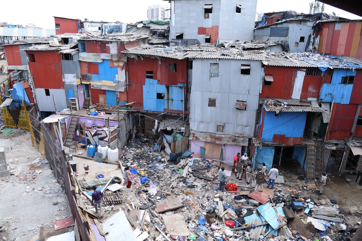 mulund_info's tweet photo. What you need in Mumbai to Build a Building :
-Proof of ownership / 7/12 Extract / property tax receipts / Detailed architectural blueprints / structural stability certificate / FSI/ NOC/ CC/ OC/ Fire Safety
Did I miss anything @VishalBhargava5 😂
None applicable to below 🤦🏻♂️: https://t.co/Km1SiZQ7U6