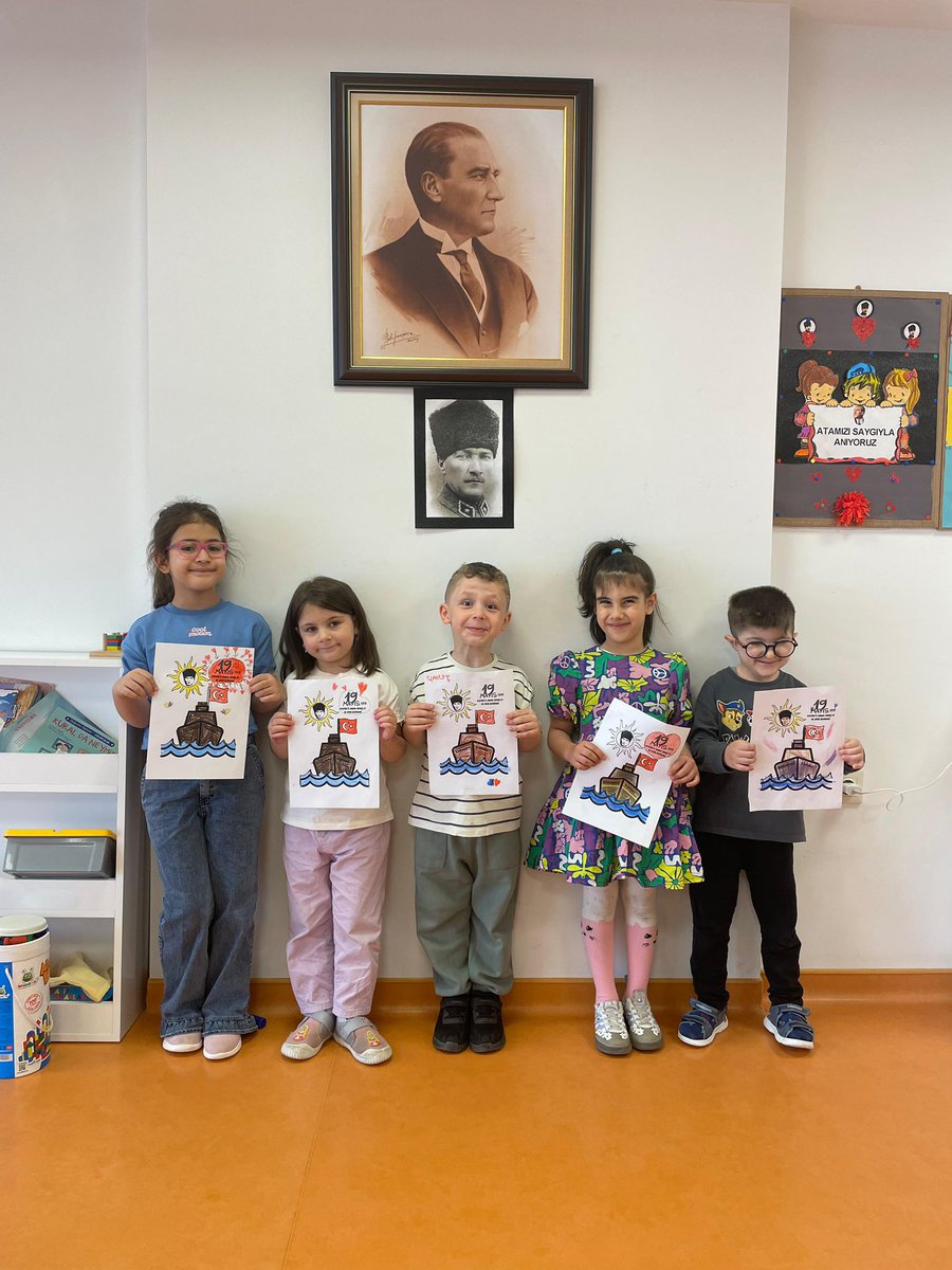 abbengelliyasli's tweet photo. Engelsiz Çocuk Gündüz Bakımevimizde, 19 Mayıs’ın coşkusunu çocuklarımızın gülüşleriyle yaşadık. 🇹🇷✨

Minik kalplerin heyecanıyla kutladığımız bu anlamlı gün, geleceğe olan umudumuzu bir kez daha güçlendirdi.

19 Mayıs Atatürk’ü Anma, Gençlik ve Spor Bayramımız kutlu olsun. 🇹🇷 https://t.co/4JDBH8Q6zi