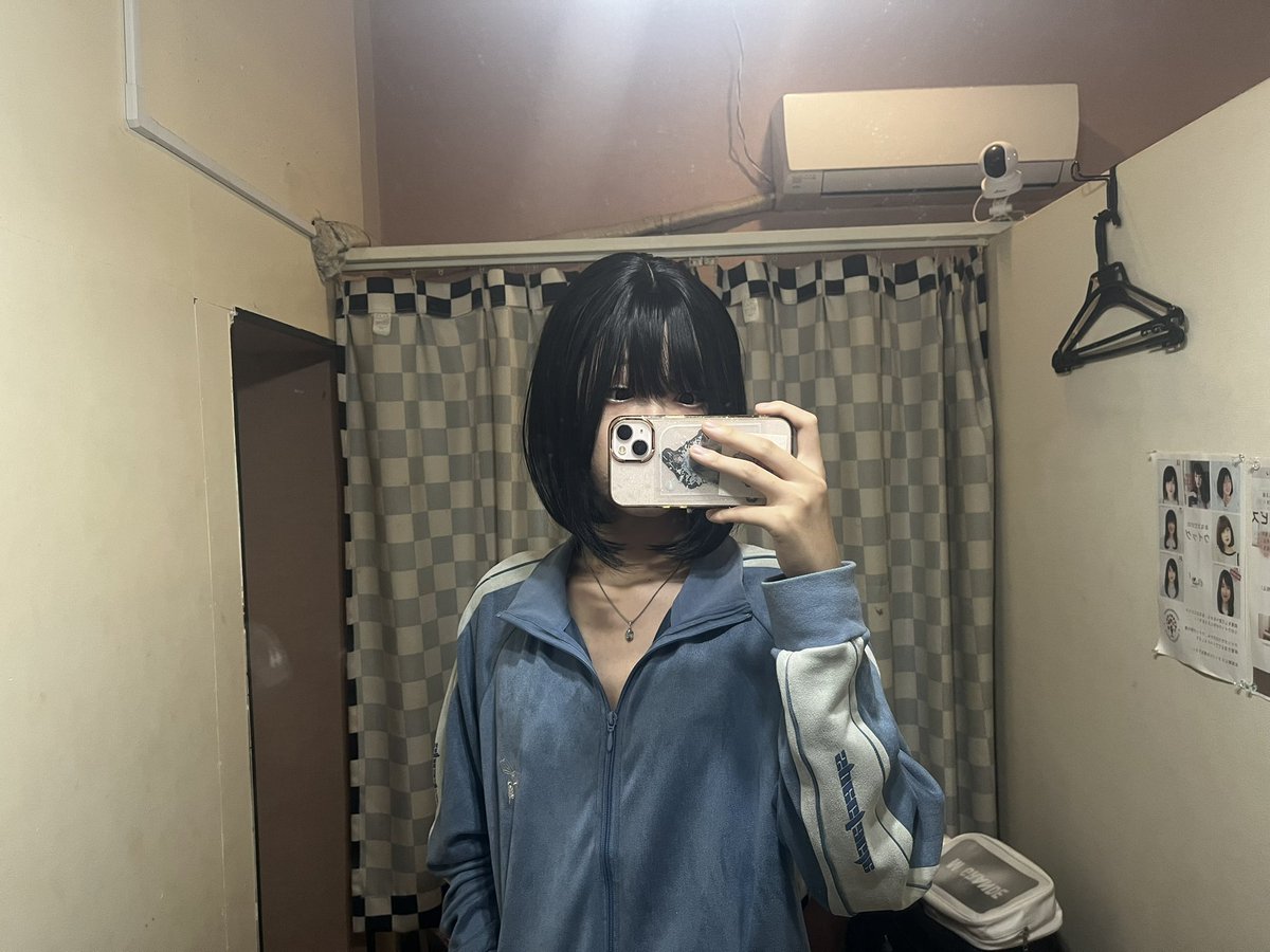 うに tweet media