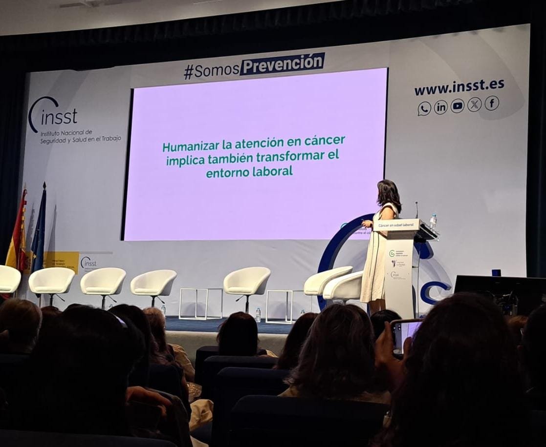 ContraCancerEs's tweet photo. .@CYelamos2011: ''Para la Asociacion Española Contra el Cáncer es muy importante transformar el entorno laboral para que sea más comprometido y esté a la altura de las necesidades del paciente''.
#Protocololaboralcontraelcáncer https://t.co/jg2Z1fw4N8