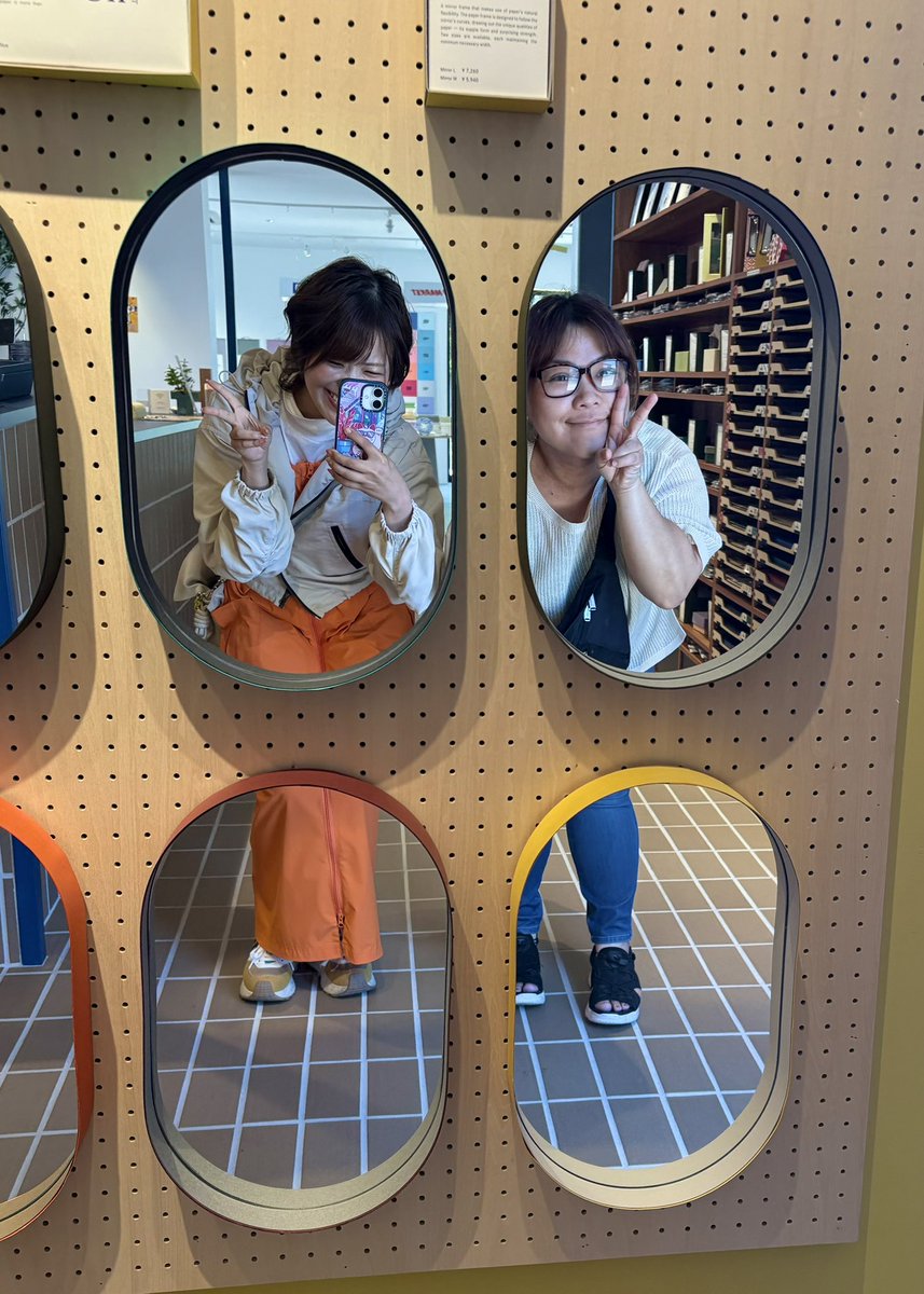 shiraishi_arisa's tweet photo. 今日はパンダさんと長崎の波佐見旅に行ってきた🚙💨

ずっと行きたかったスポットに7ヶ所回れた！！

波佐見焼の絵付け体験したり、カフェ巡ったり、やっぱり旅が大好き。

旅から得るものってすっごくおっきいね🌳✨ https://t.co/G2caPZSz0v