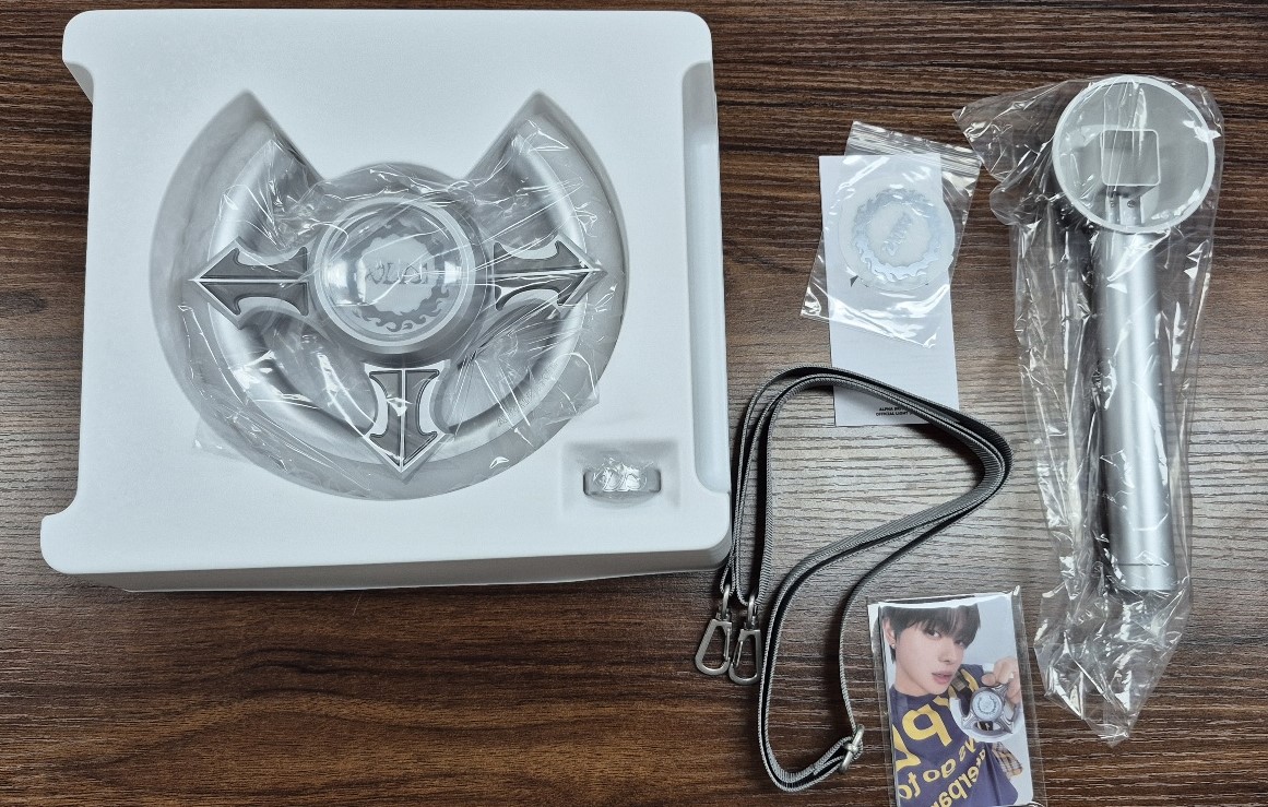 ALD1 ペンライト、ついに入荷📦✨ 順次発送準備中です🚚💨 ライブ
